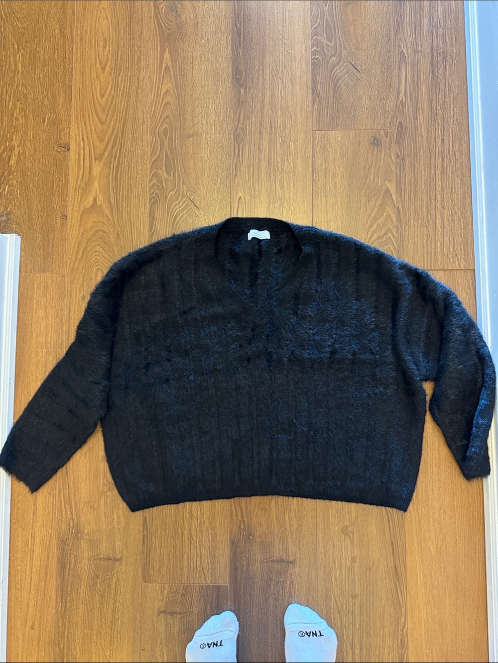 OAK + FORT Black Fuzzy V-Neck Knit Top